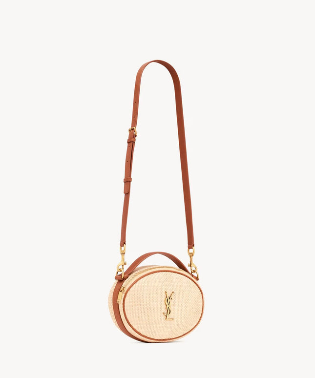 CAMERA BAG IN RAFFIA AND VEGETABLE-TANNED LEATHER
GOLDEN ECRU AND BRICK