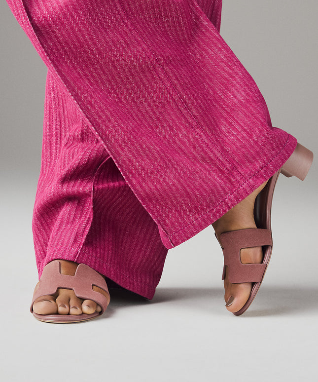 Oasis sandal