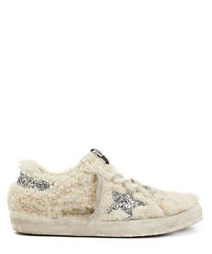 GOLDEN GOOSE
Shearling-panel sneakers