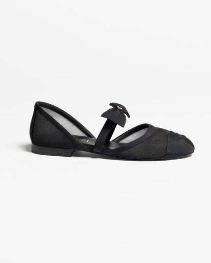 CHANEL 
MARY JANES Babet