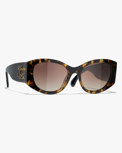 Tortoise & Black