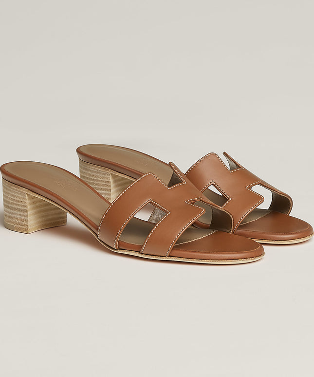 Oasis sandal