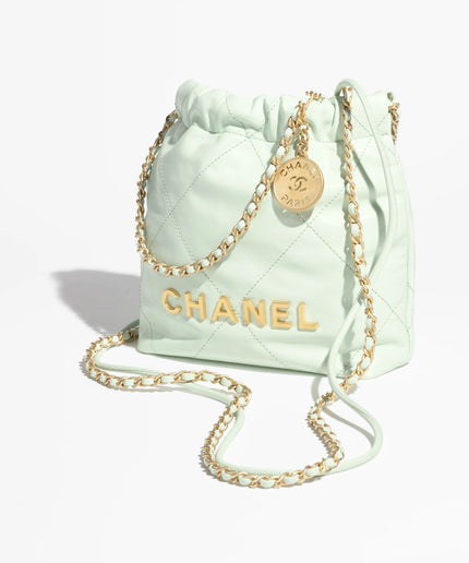 CHANEL 22 Mini