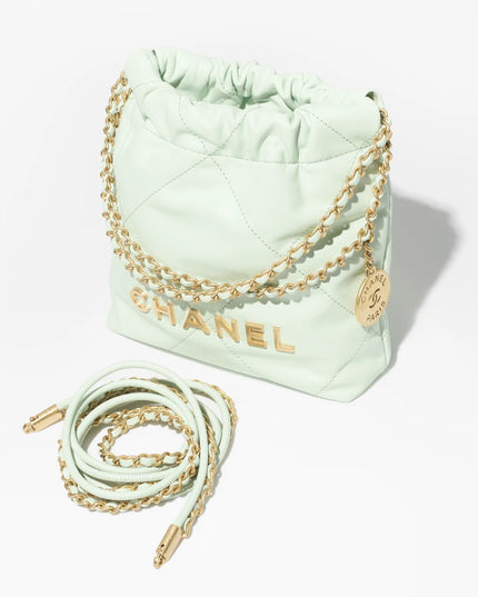 CHANEL 22 Mini