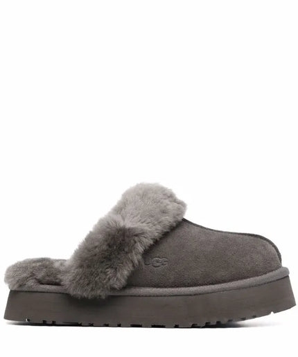 UGG
Disquette suede slippers