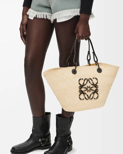 LOEWE Medium Anagram Basket bag in iraca palm and calfskin