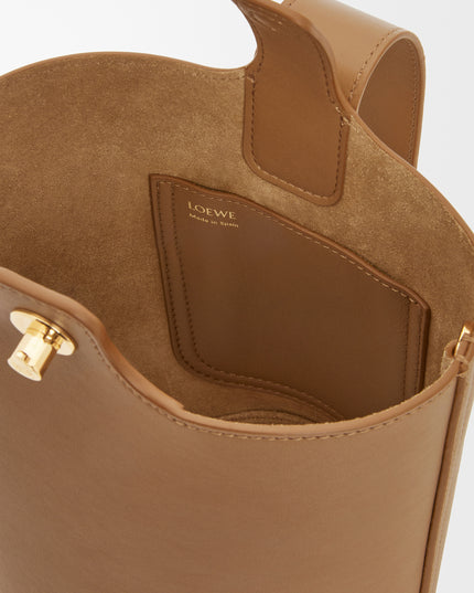LOEWE Mini Pebble bucket in smooth calfskin