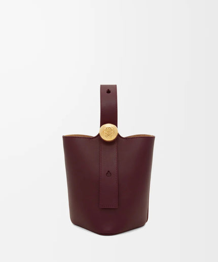 LOEWE Mini Pebble bucket in smooth calfskin