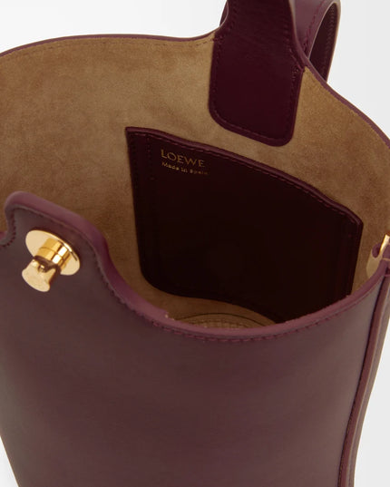 LOEWE Mini Pebble bucket in smooth calfskin