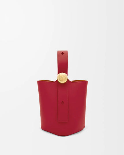 LOEWE Mini Pebble bucket in smooth calfskin