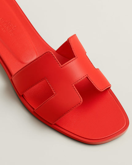 Oran sandal