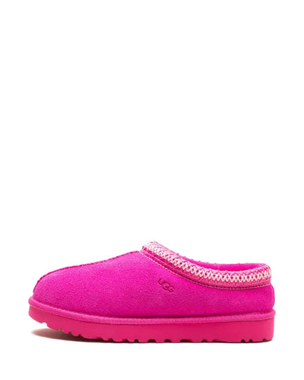 UGG
Tasman "Carnation" suede slippers