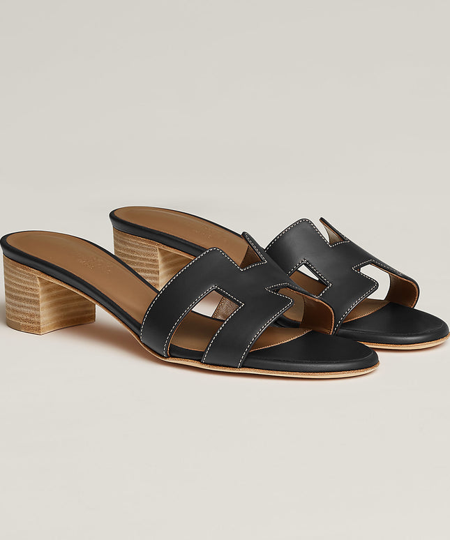 Oasis sandal