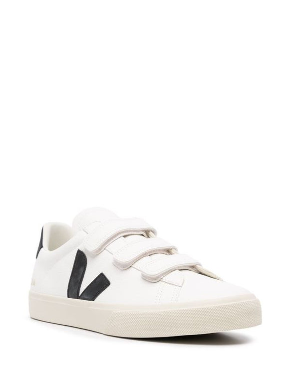 VEJA
Recife touch-strap sneakers