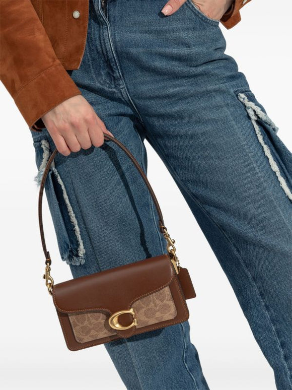 Coach
Tabby 20 shoulder bag