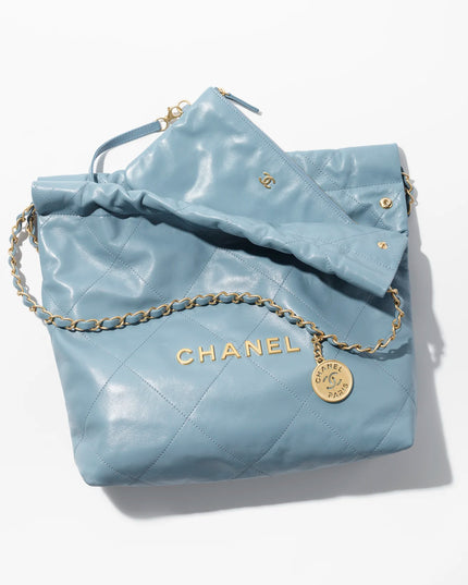 CHANEL 22 Small Handbag