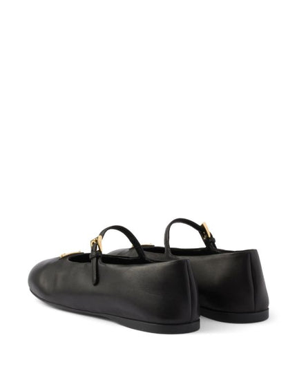 Prada
enamel logo ballerina shoes