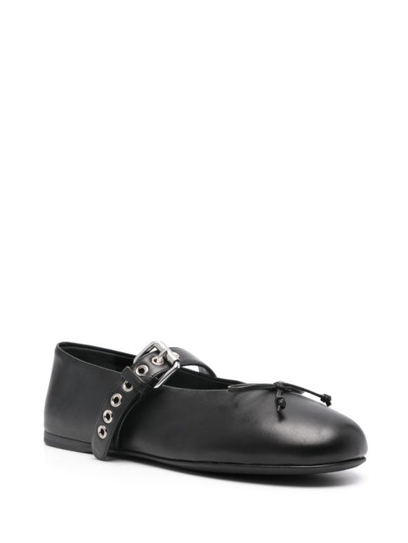 Miu Miu
leather ballerina shoes