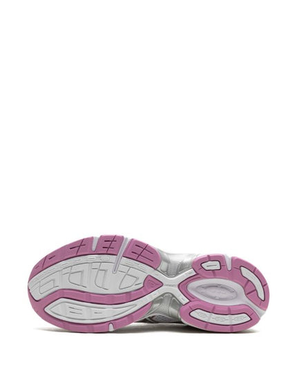 ASICS
Gel-1130 "White/Silver/Pink" sneakers