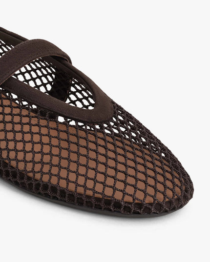 BALLET FLATS IN FISHNET