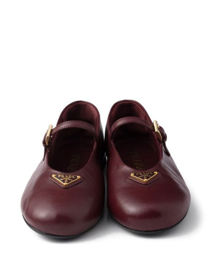 Prada
leather ballet flats