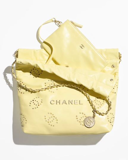 CHANEL 22 Small Handbag