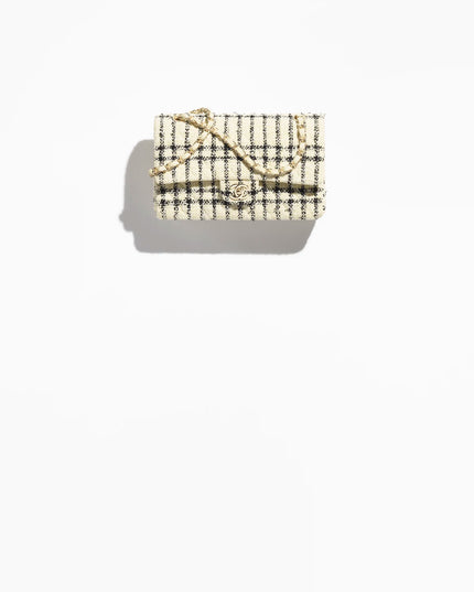 Spring-Summer 2025
 
Small Classic Handbag