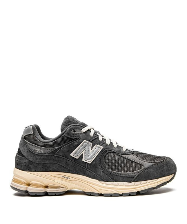 New Balance 2002R Sneakers