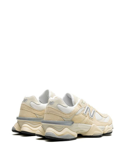 New Balance
9060 "Calcium" sneakers
