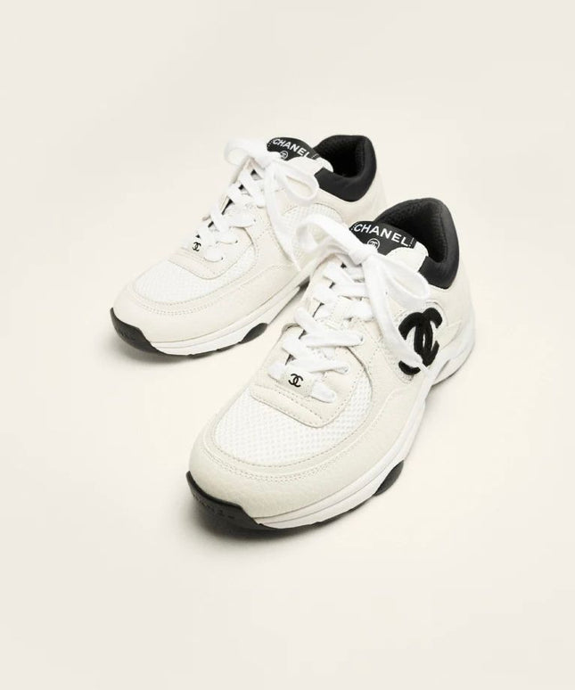 Chanel logo sneaker