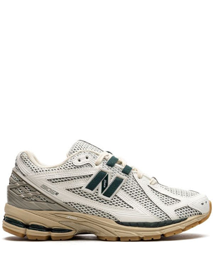New Balance
1906R "White Green Cream" sneakers