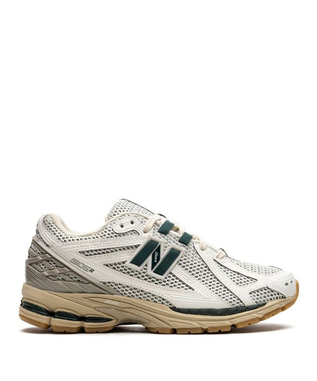 New Balance
1906R "White Green Cream" sneakers