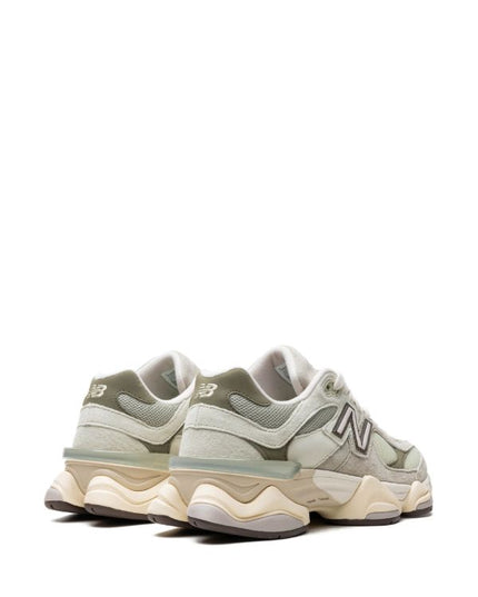 New Balance
9060 "Olivine" sneakers