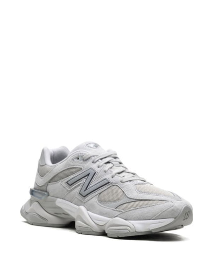 New Balance
9060 "Silver Metallic Grey" sneakers