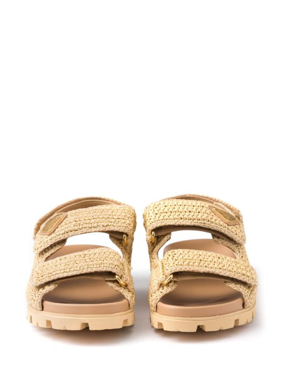 Prada
logo-plaque woven sandals