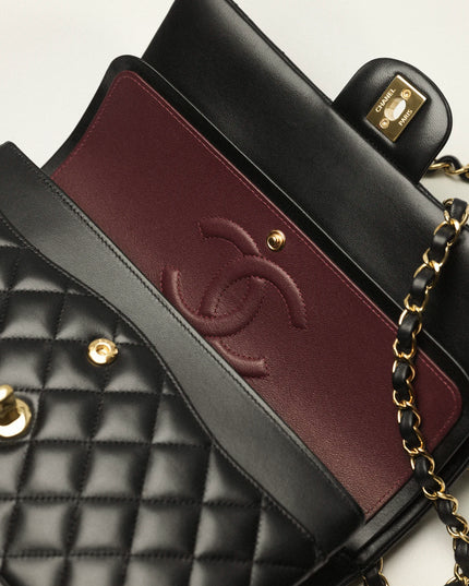 Classic 11.12 Handbag