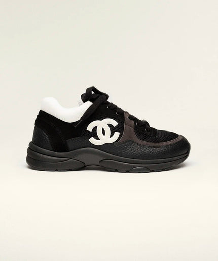 Chanel logo sneaker