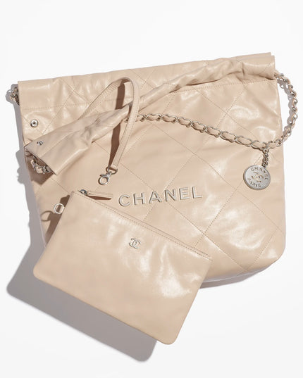 CHANEL 22 Small Handbag