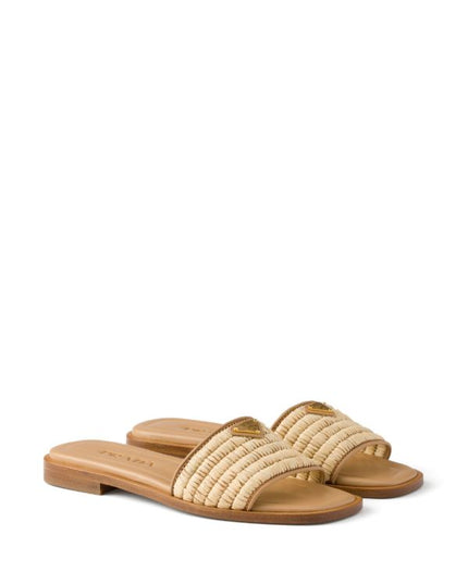Prada
crochet-detail leather sandals