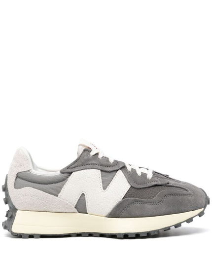 New Balance
327 sneakers