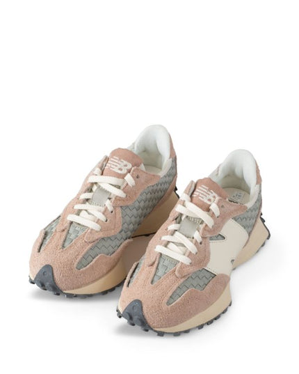 New Balance
327 sneakers
