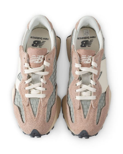 New Balance
327 sneakers