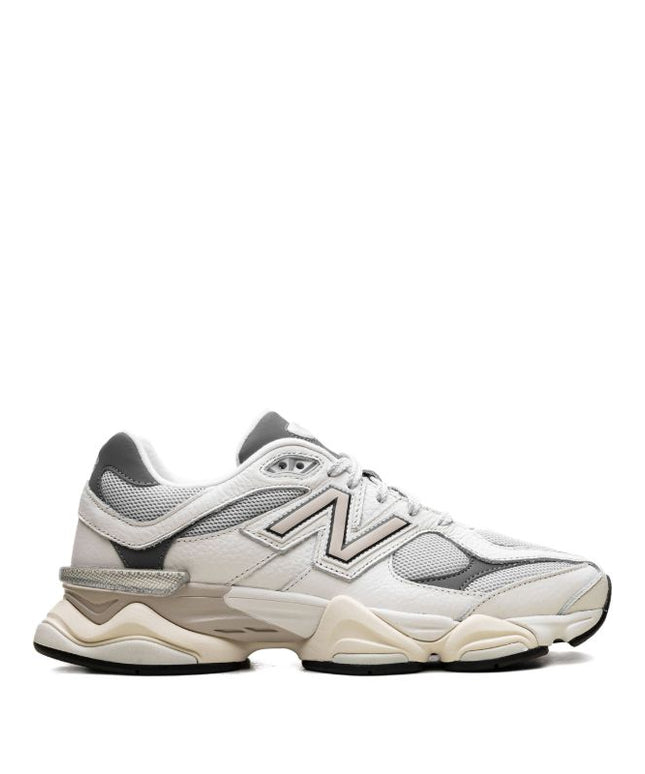 New Balance
9060 "Sea Salt Castlerock" sneakers