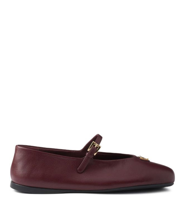 Prada
leather ballet flats