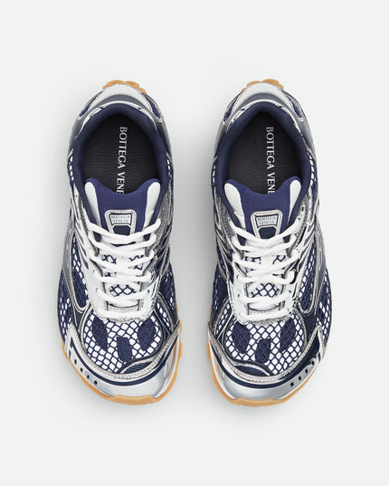 Orbit Sneaker