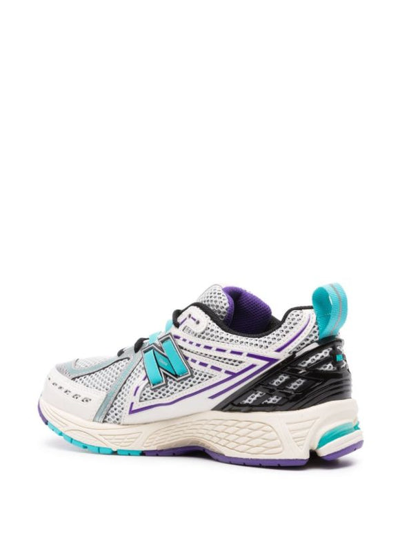 New Balance
M1906 RCF panelled lace-up sneakers