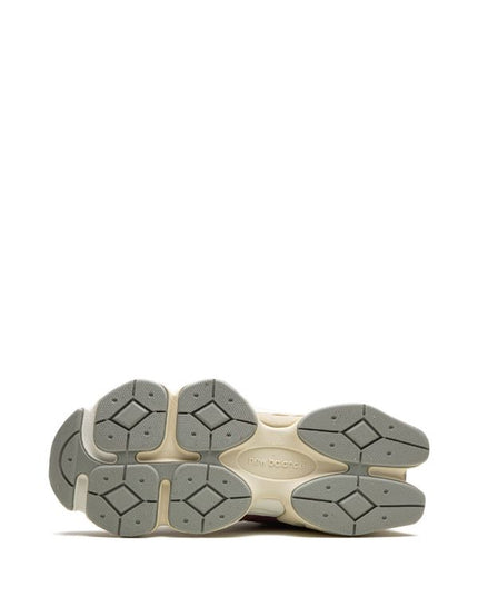 New Balance
9060 suede sneakers