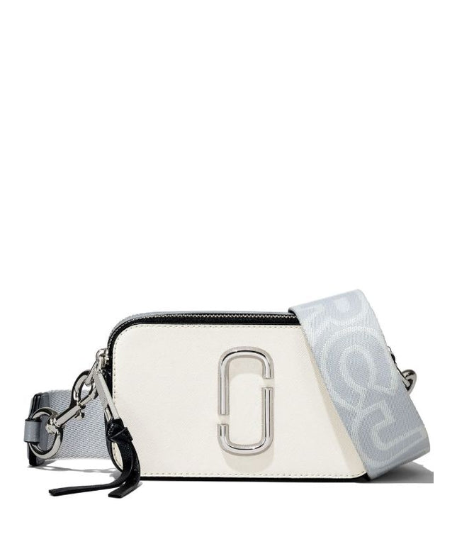 Marc Jacobs
The Snapshot camera bag