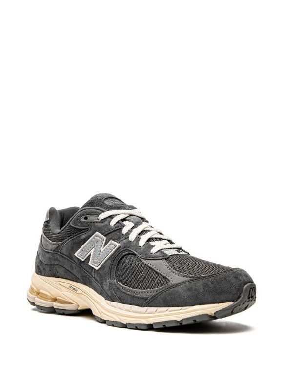 New Balance 2002R Sneakers