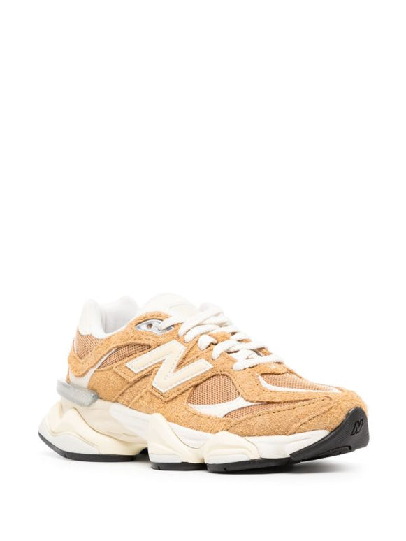 New Balance
9060 sneakers